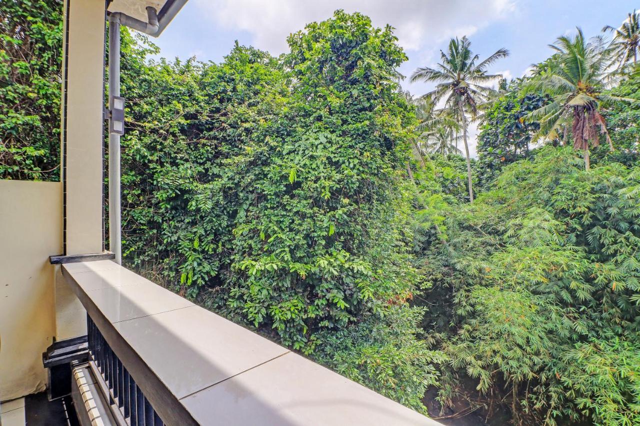 Oyo 91925 Ijo Eco Lodge Hotel Mengwi Экстерьер фото